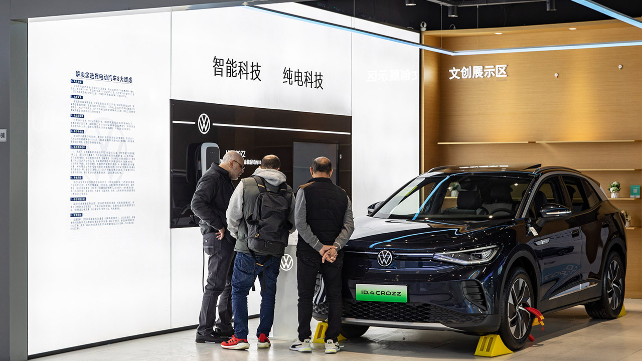 Volkswagen Çin'de 3 bin kişilik ekip kuruyor