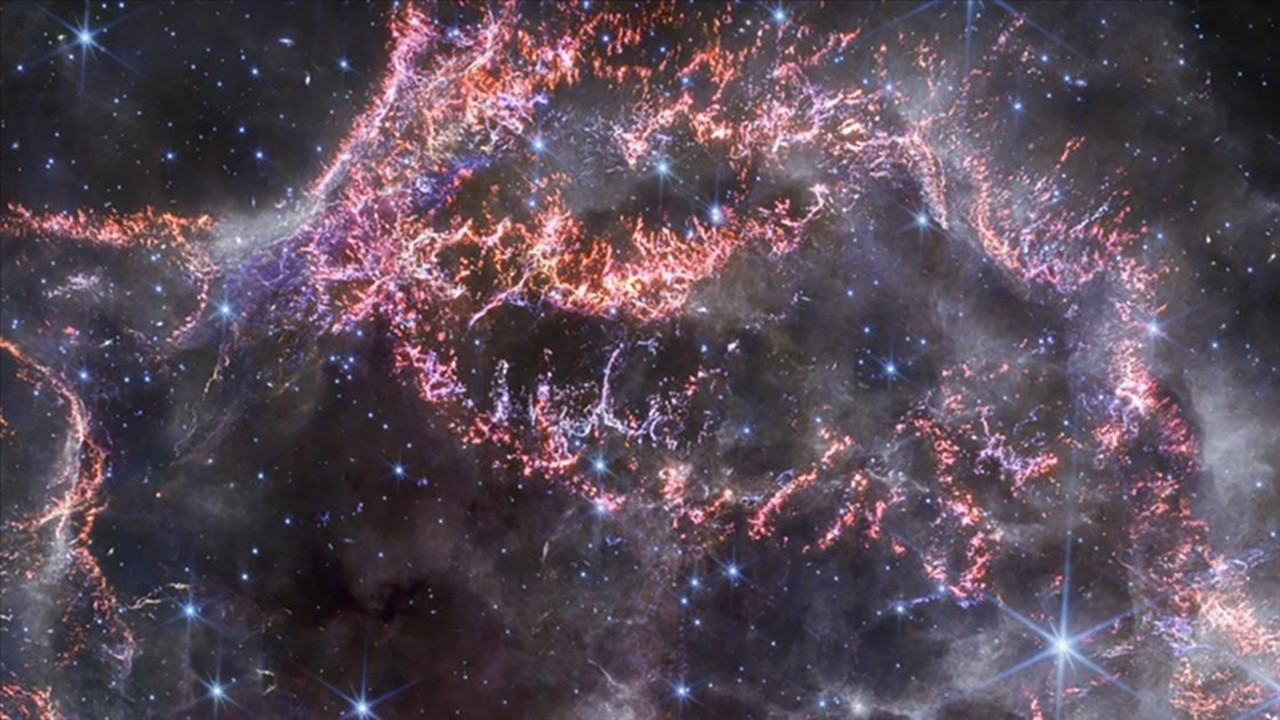 Samanyolu Galaksisi'ndeki yıldız patlamasının keşfedilmemiş detayları