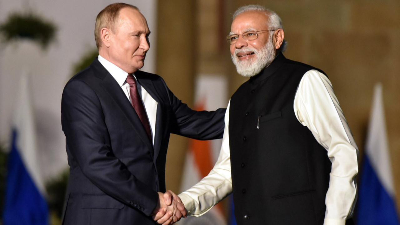 The New York Times yazdı: Rusya Batı'nın yaptırımlarını Hindistan üzerinden aşıyor