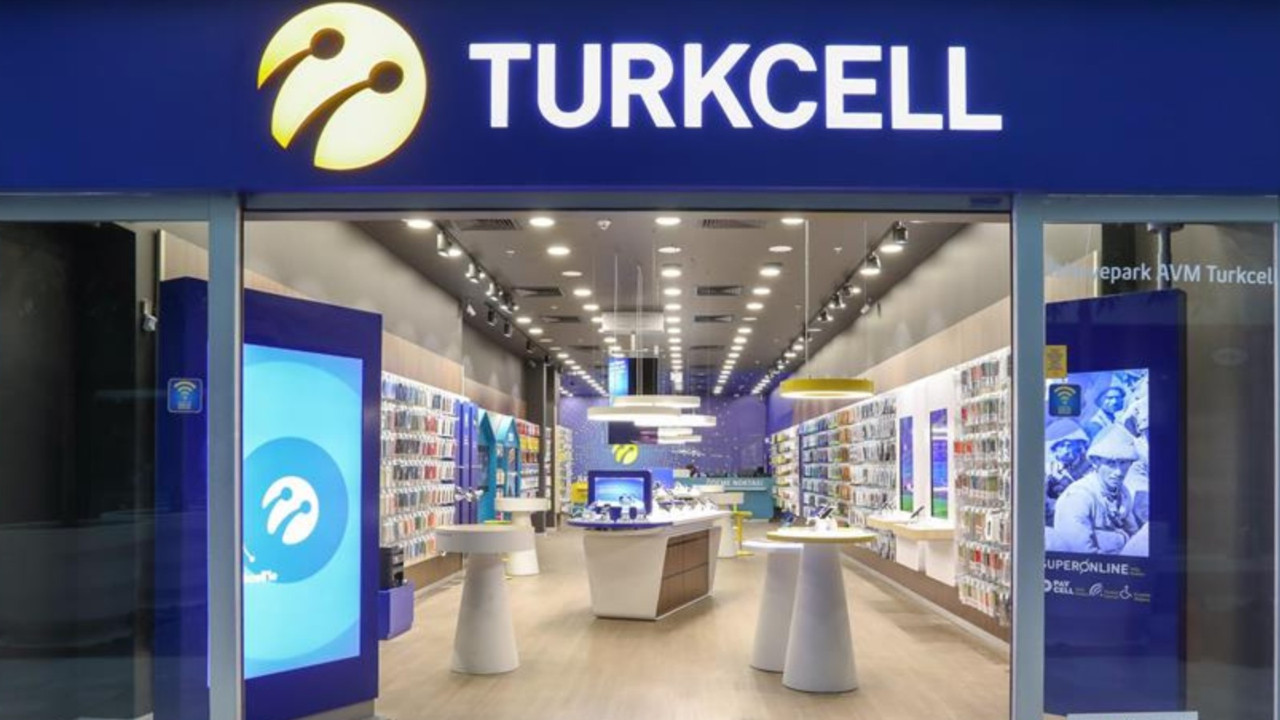 Turkcell üç iştirakinin satışı için hisse devir sözleşmesi imzaladı