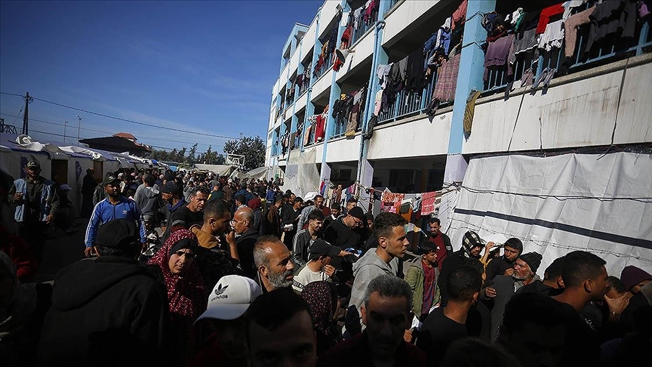 BM: Gazze'deki tesislerimiz kapasitesinin 4 katı kişiyi barındırıyor
