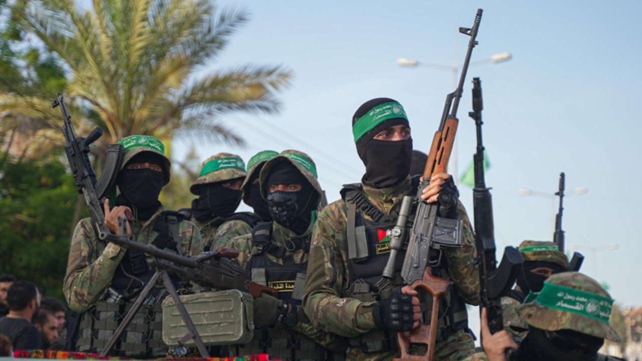 İsrail Beyrut'u vurdu, Hamas esir takası görüşmelerini durdurma kararı aldı