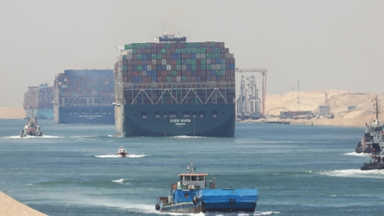 Maersk, gemilerini Kızıldeniz yerine Ümit Burnu'na yönlendirecek
