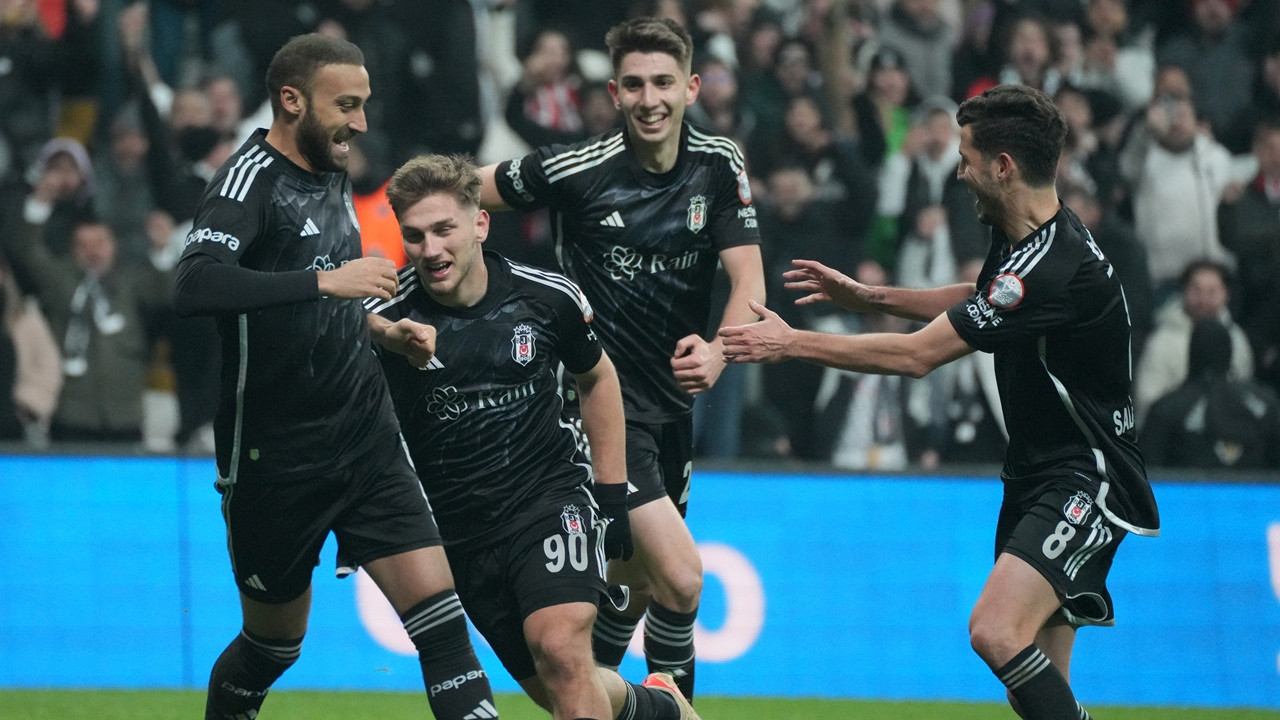 Fernando Santos galibiyetle başladı: Semih Kılıçsoy'un rekora koştuğu maçta Beşiktaş 3 puanı 3 golle aldı