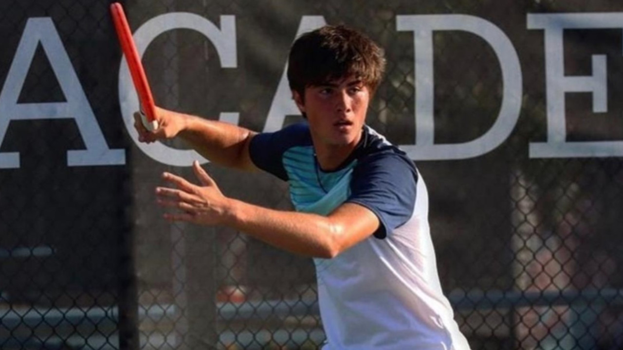Milli tenisçi Atakan Karahan Avustralya Açık gençler kategorisinde 2. tura çıktı