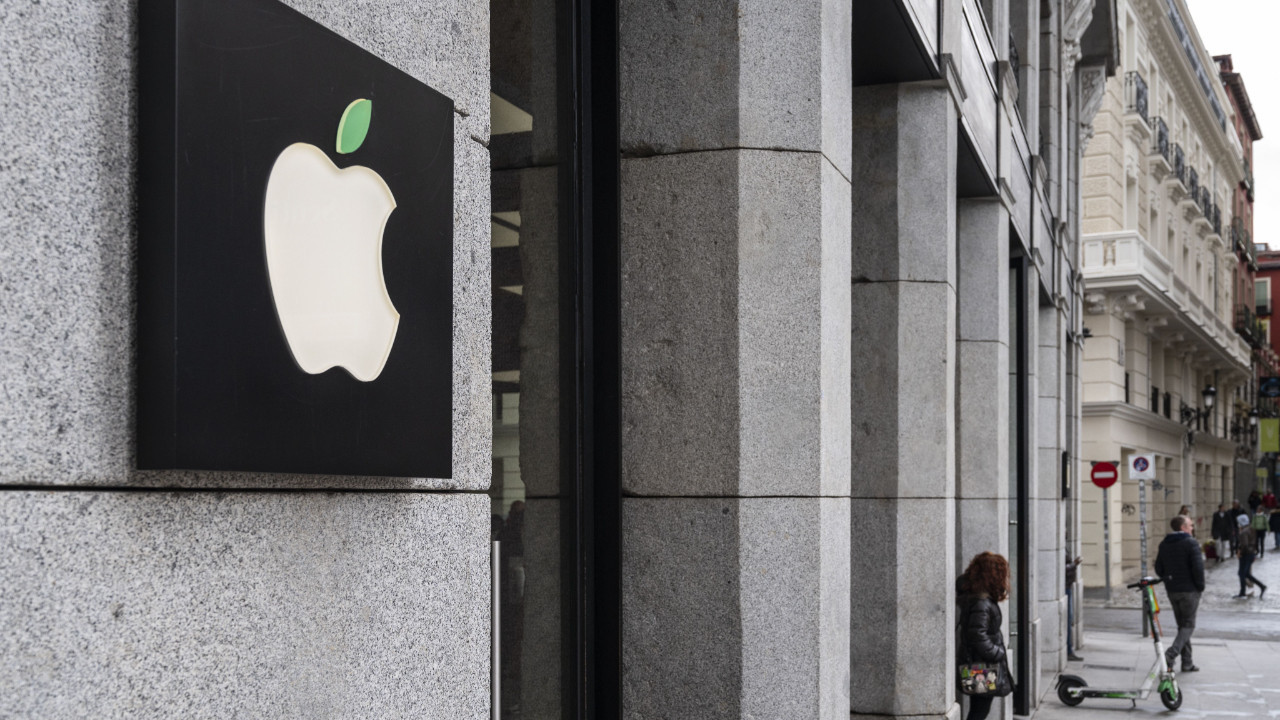 Apple, Rusya’da 1,2 milyar ruble para cezası ödedi