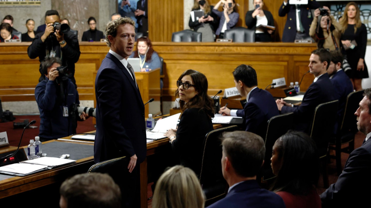 Mark Zuckerberg ifade verdi, çocukları internette zarar gören ailelerden 'zorla' özür diledi