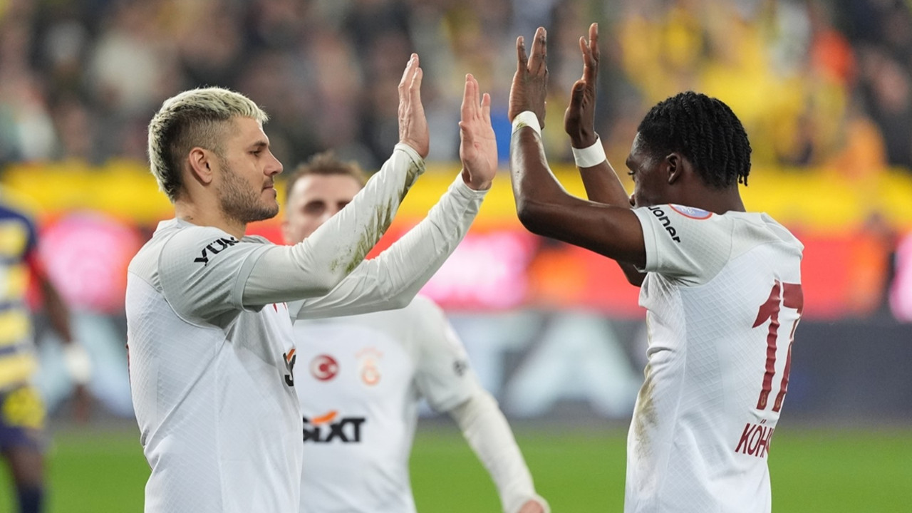 Galatasaray Ankaragücü'nü 3 golle geçti, liderlik koltuğuna oturdu