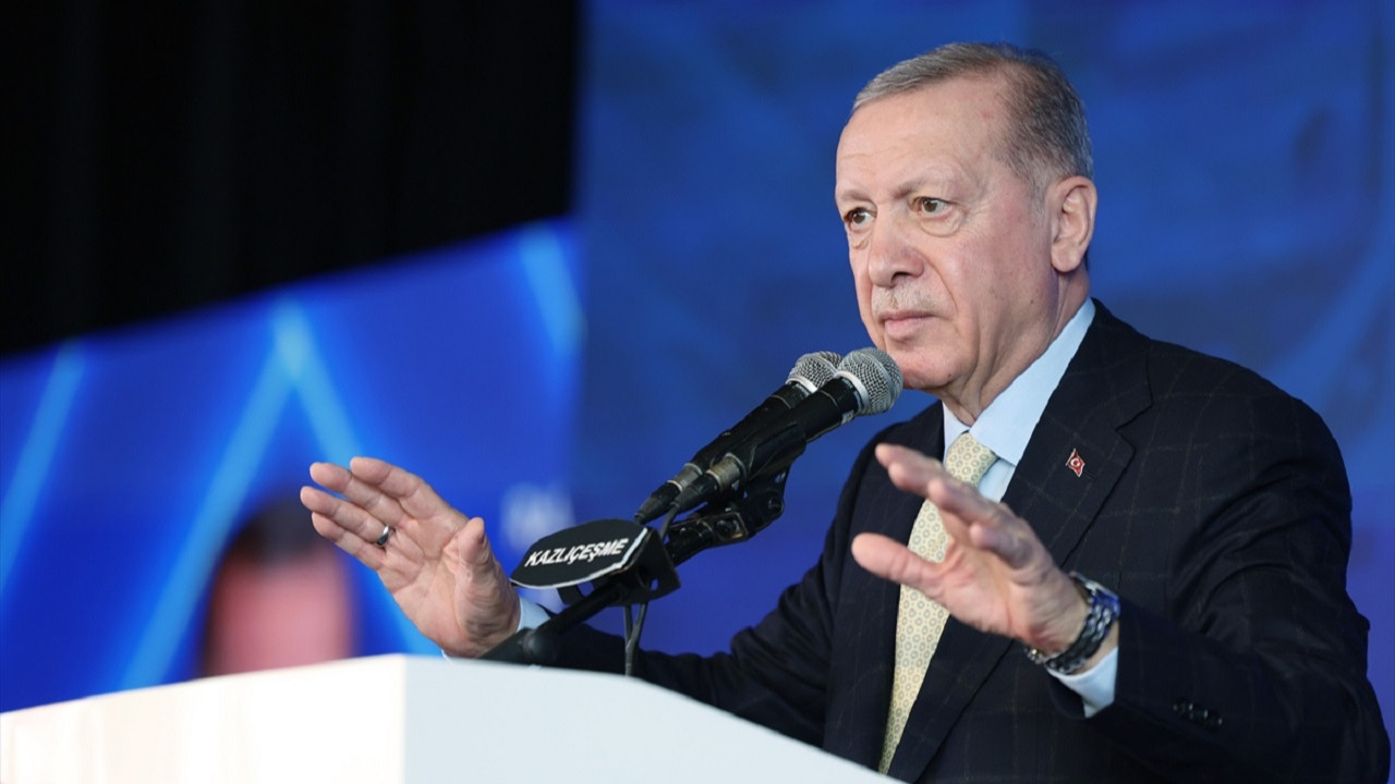 Cumhurbaşkanı Erdoğan: Ülkeyi biz yönetiyoruz, İstanbul'da bulunan bu zat böyle bir imkana sahip değil
