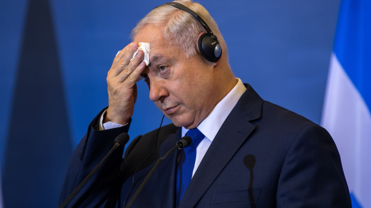 Savaş kabinesine giremedi, Netanyahu hükümetinden istifa etti