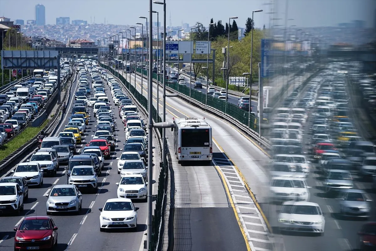 İstanbul'da bayramın ikinci trafik yoğunluğu yüzde 70'i geçti
