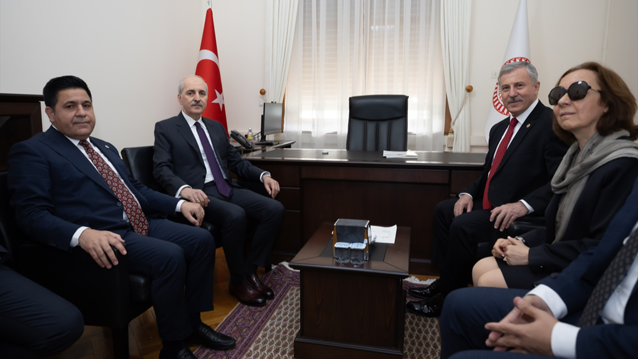 Meclis'te yeni anayasa turu: Numan Kurtulmuş'tan Saadet&nbsp;Partisi'ne ziyaret