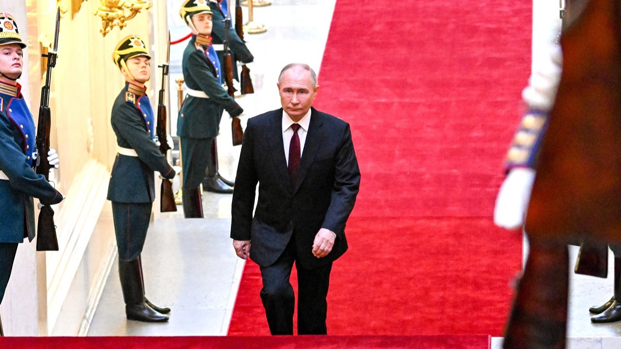 The Telegraph yazdı: Putin Antarktika'da petrol çıkarılacağı korkusunu nasıl tetikledi?