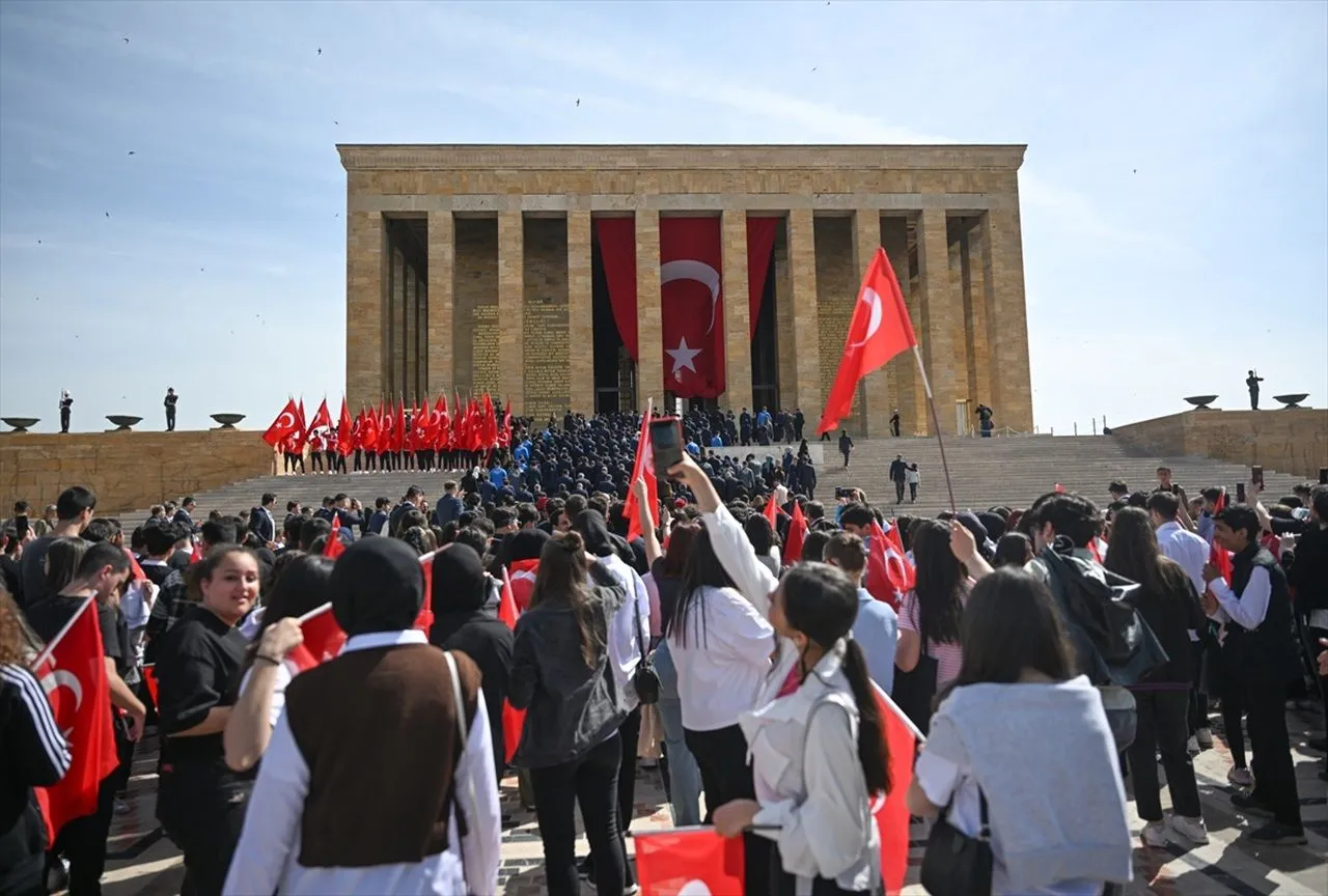 Türkiye'nin dört bir yanından 19 Mayıs coşkusu