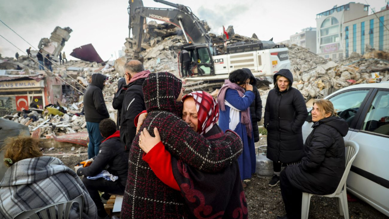 TÜİK: 6 Şubat depremlerinde 45 bin 784 Türk vatandaşı öldü