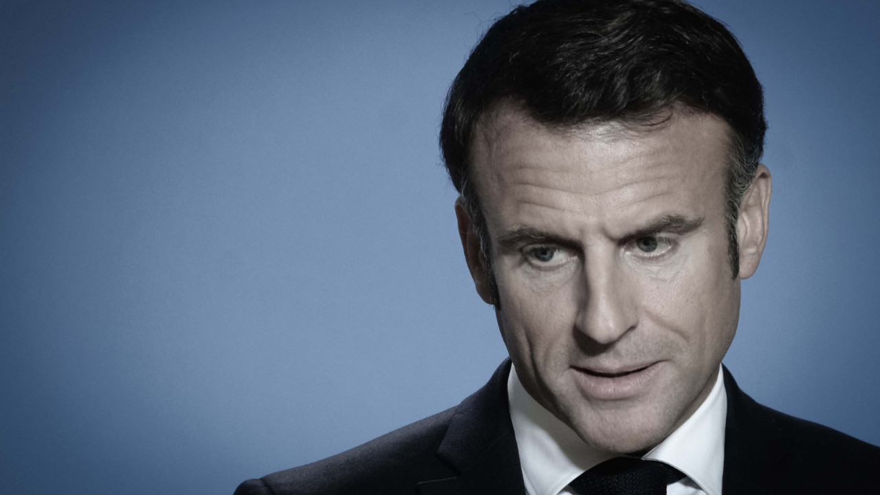 Politico analizi: Macron yeni başbakanla anlaşamazsa Fransa'yı neler bekliyor?