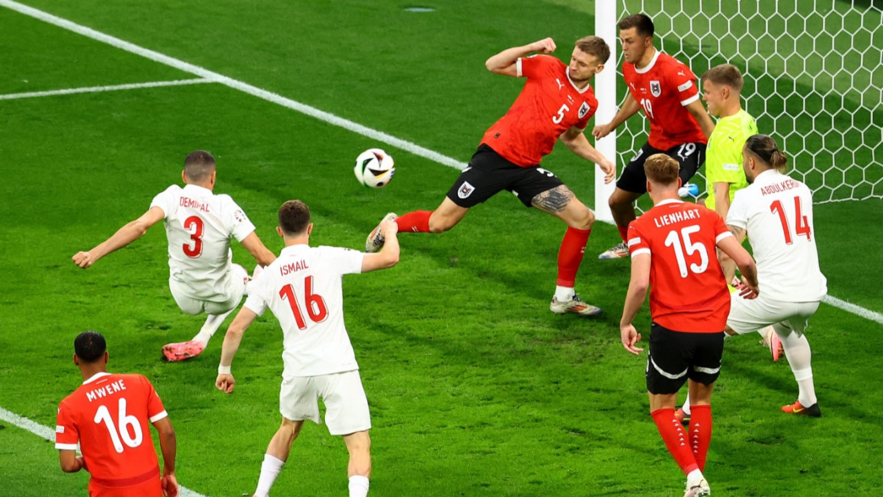 Merih Demiral'dan Avusturya maçında tarihi gol