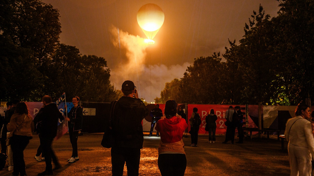 New York Times yazdı: Paris'teki olimpiyat ateşi aslında ateş değil