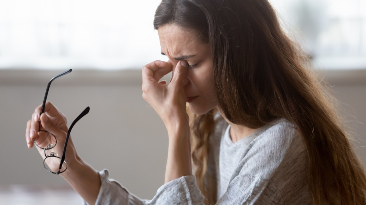 Yanlış alışkanlıklar retinaya zarar veriyor: Gözlerimizi güçlendiren 7 etkili besin