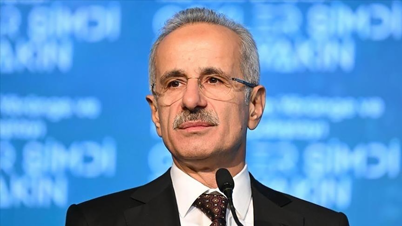 Bakan Uraloğlu: Instagram için son düzlükteyiz