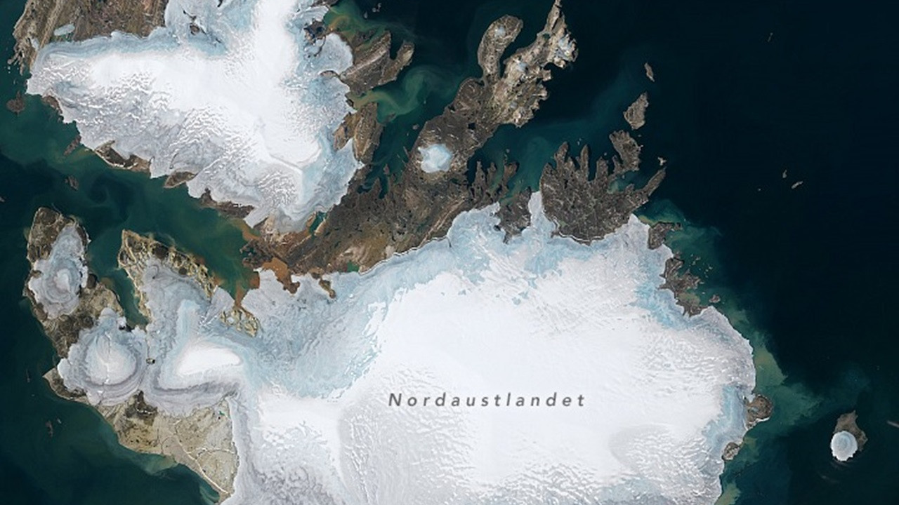 NASA: Svalbard Adaları’nda buzul erimesi rekor düzeye ulaştı