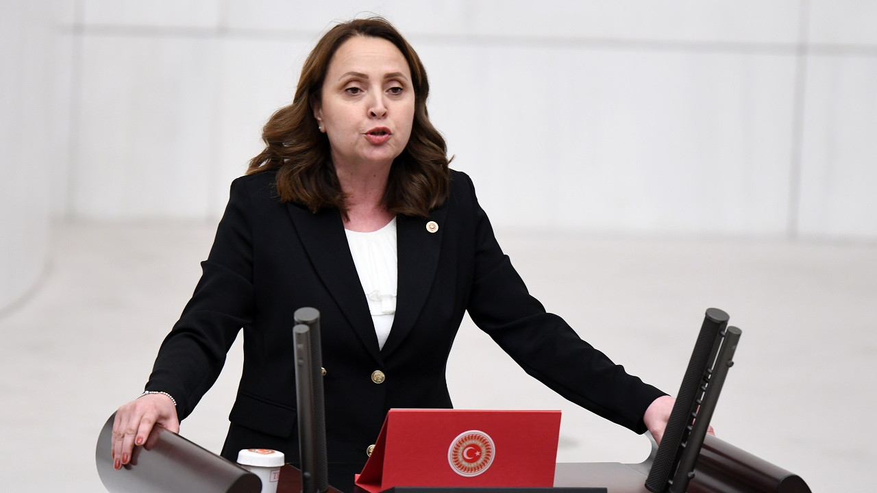 CHP'li Dinçer: Kredi kartına borcu olmayan kimse kalmadı