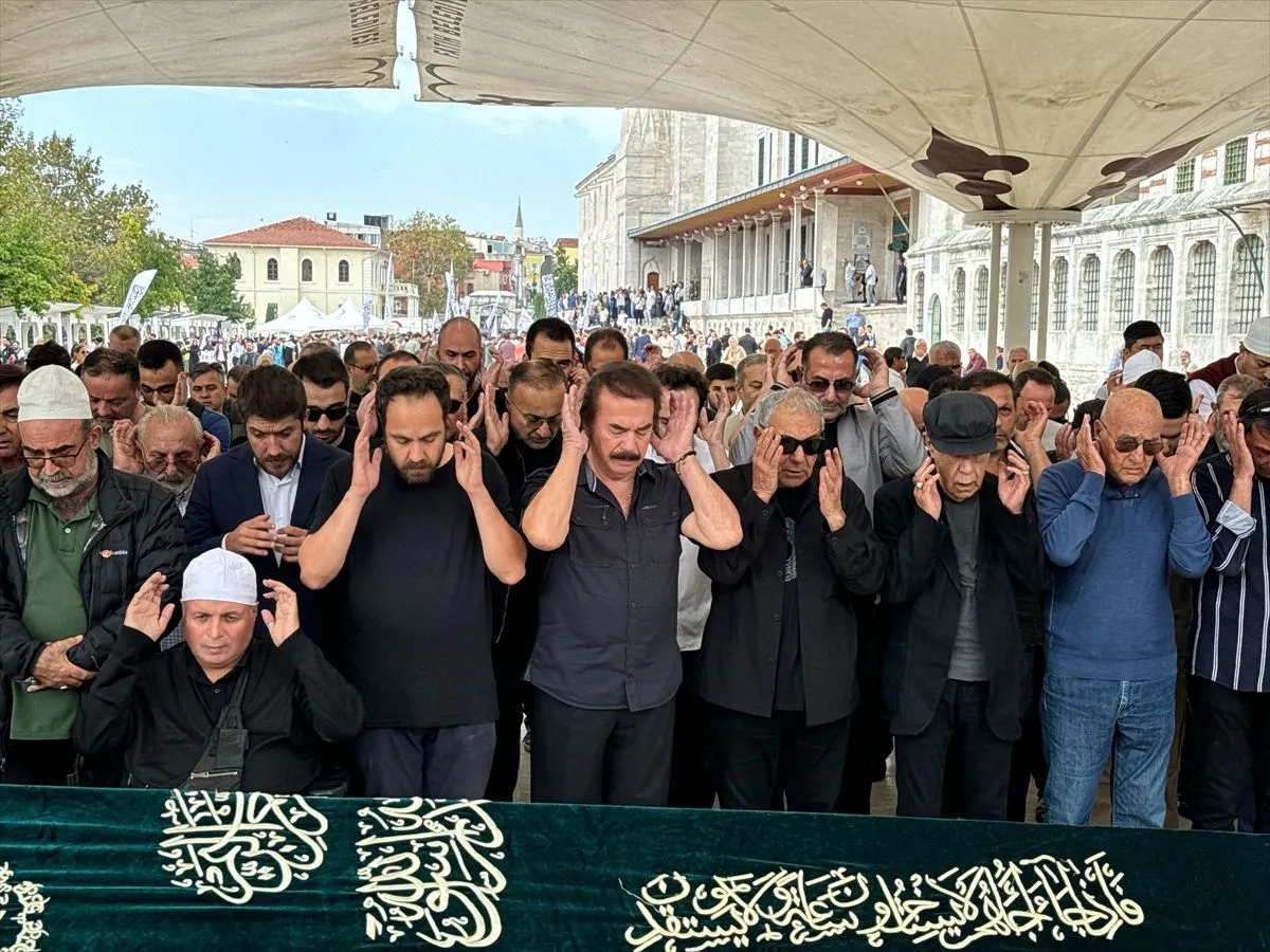 Mazhar Alanson'un kızı Eda Alanson son yolculuğuna uğurlandı