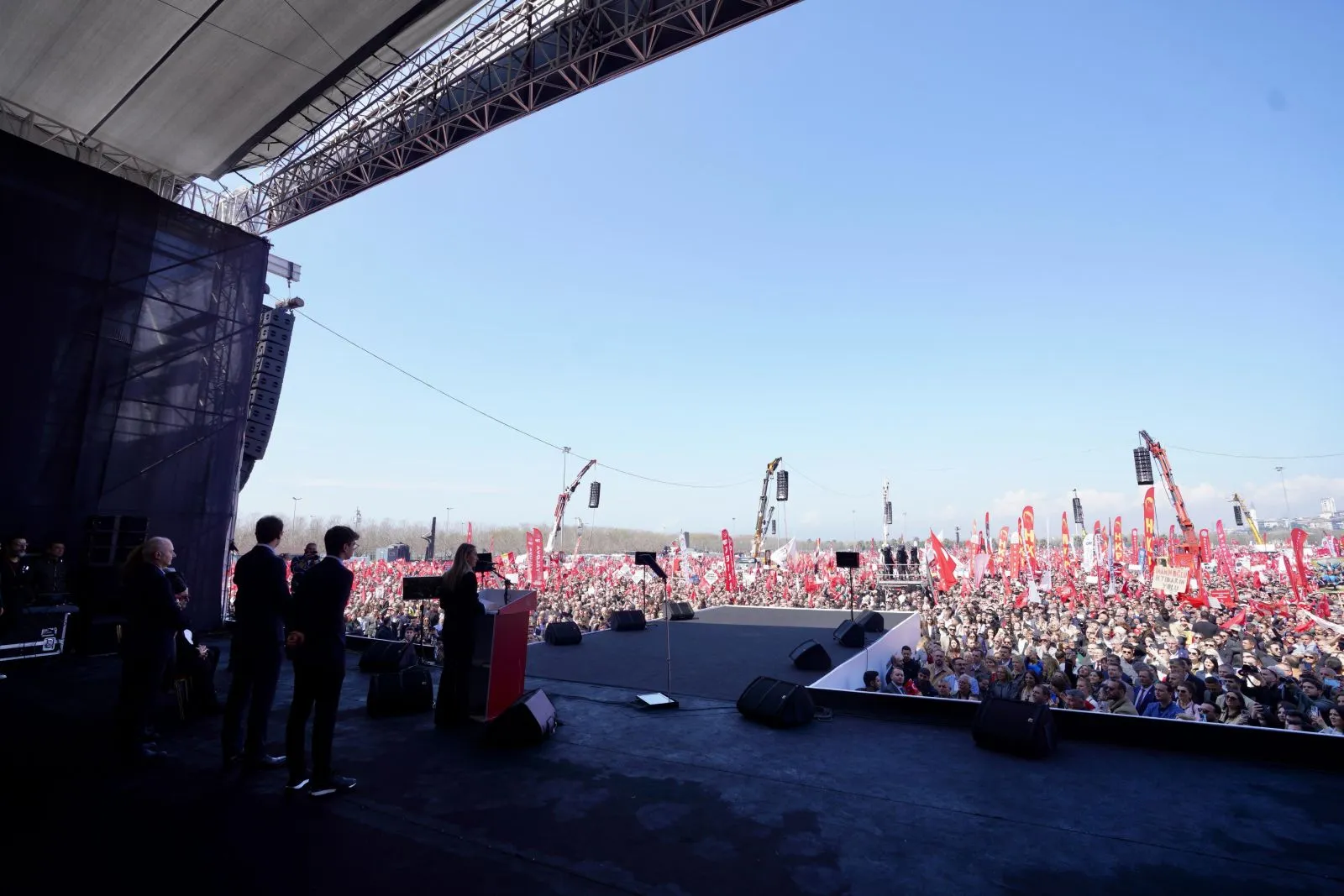 Maltepe'deki İmamoğlu'na Özgürlük mitinginden kareler