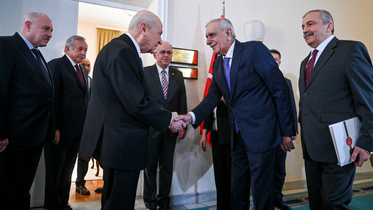 Devlet Bahçeli'den Ahmet Türk'e tebrik telefonu