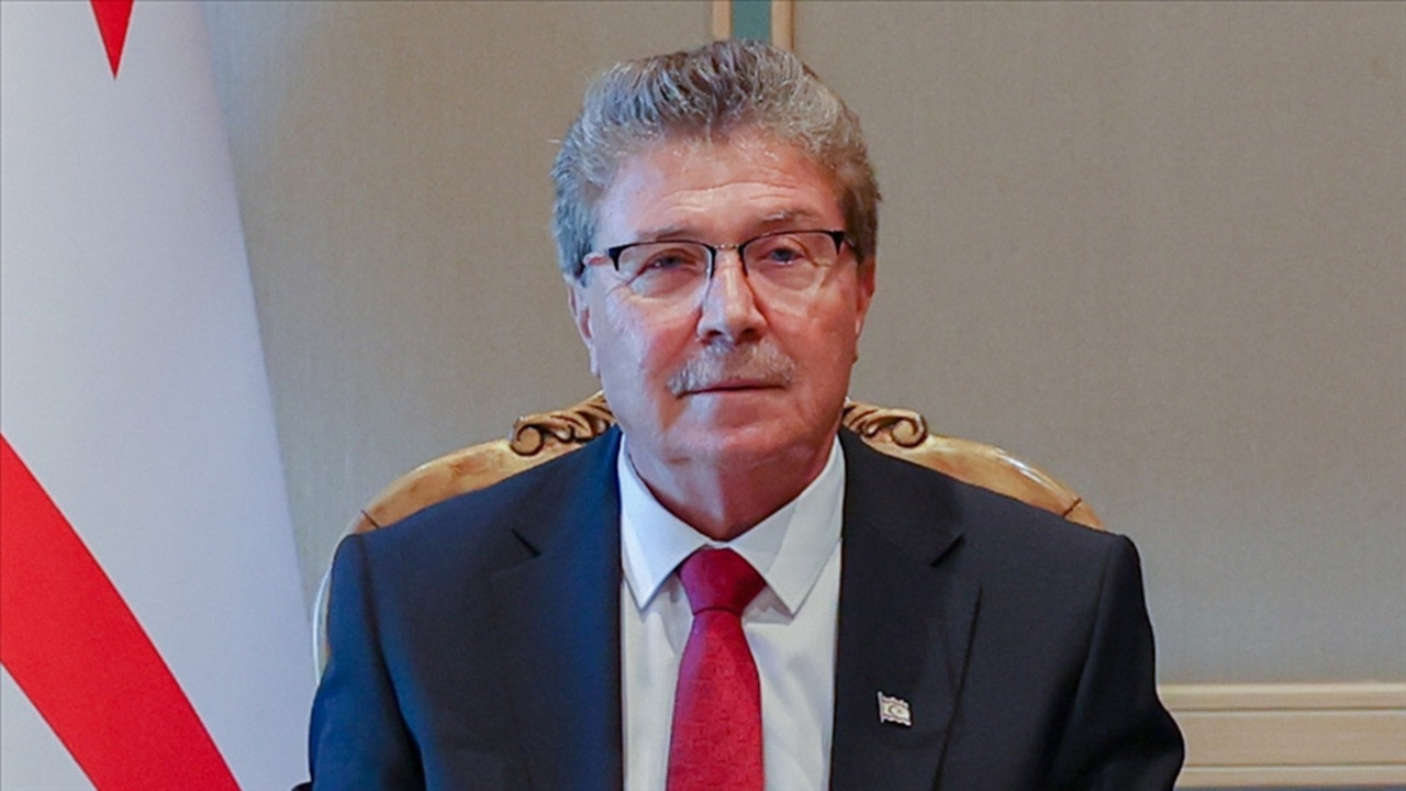 KKTC Başbakanı Üstel: Rumların aklında barış değil savaş var