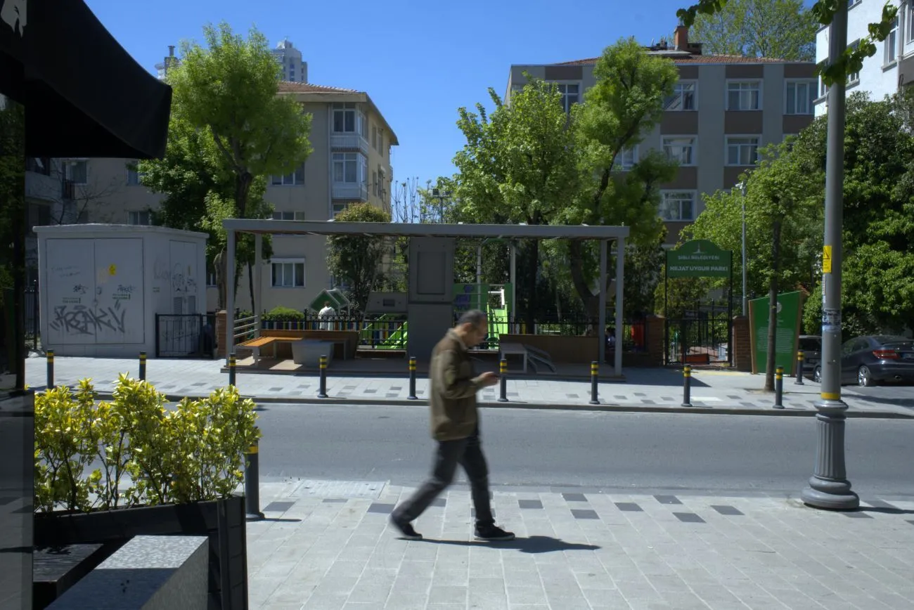 İstanbul'da toplanma alanlarının tabelası var niteliği yok!