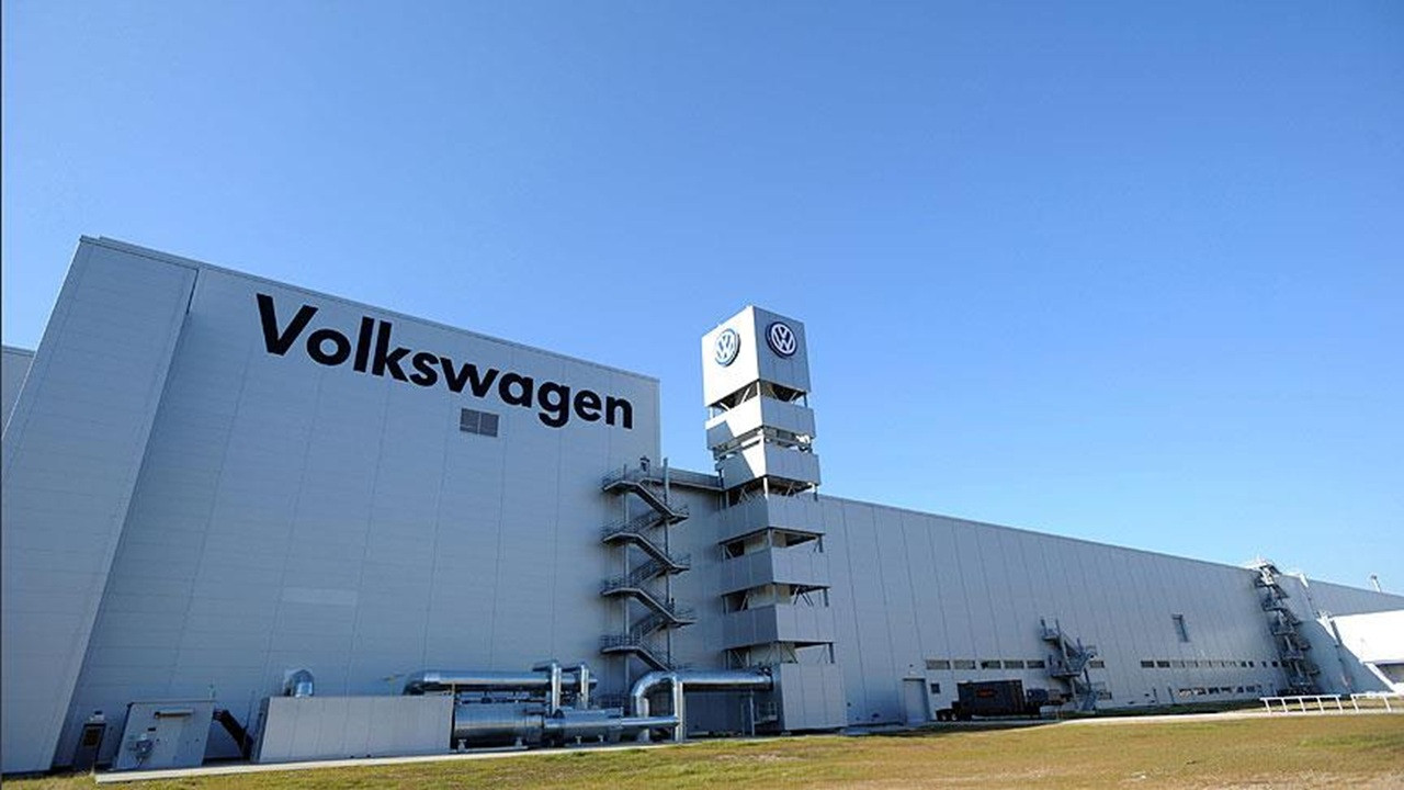 Volkswagen'in net karında keskin düşüş: Trump'ın tarifeleri çekiç gibi vurdu