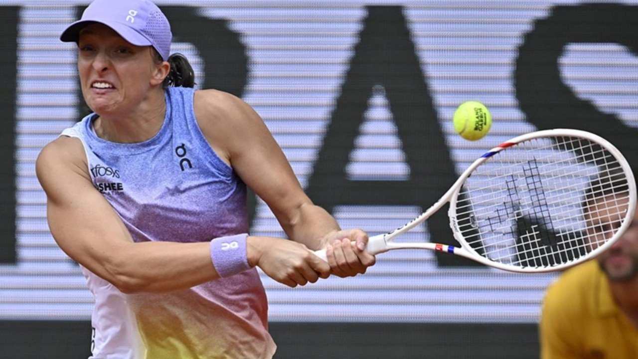 Fransa Açık'ta Iga Swiatek yarı finale çıktı