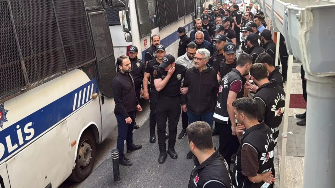 İBB soruşturmasında beşinci dalga: Aykut Erdoğdu'nun da aralarında bulunduğu iki kişi tutuklandı