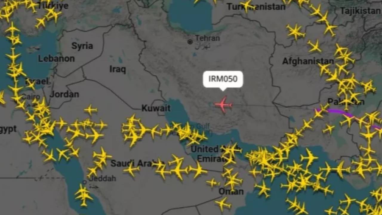 Füzelerin arasında İran hava sahasına girip iniş yaptı: Tartışmaların odağı Mahan Air dünyada ses getirdi