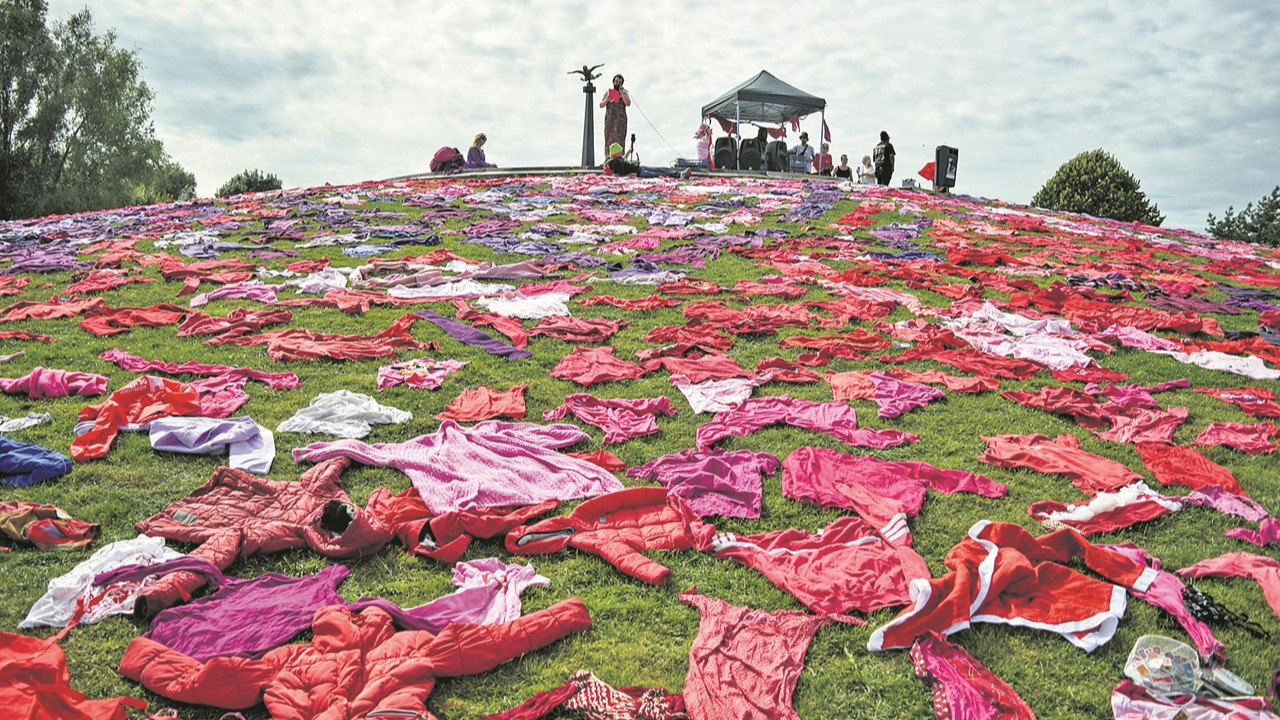 Fransa’nın yeni hızlı moda yasası çevreci mi politik mi?