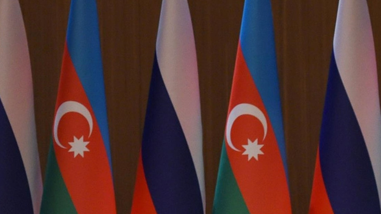 Azerbaycan ve Rusya'dan karşılıklı notalar