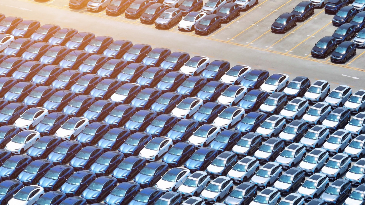 Avrupalı otomotiv devleri tarifelere tosladı: Zarar 1,5 milyar euro'yu görebilir