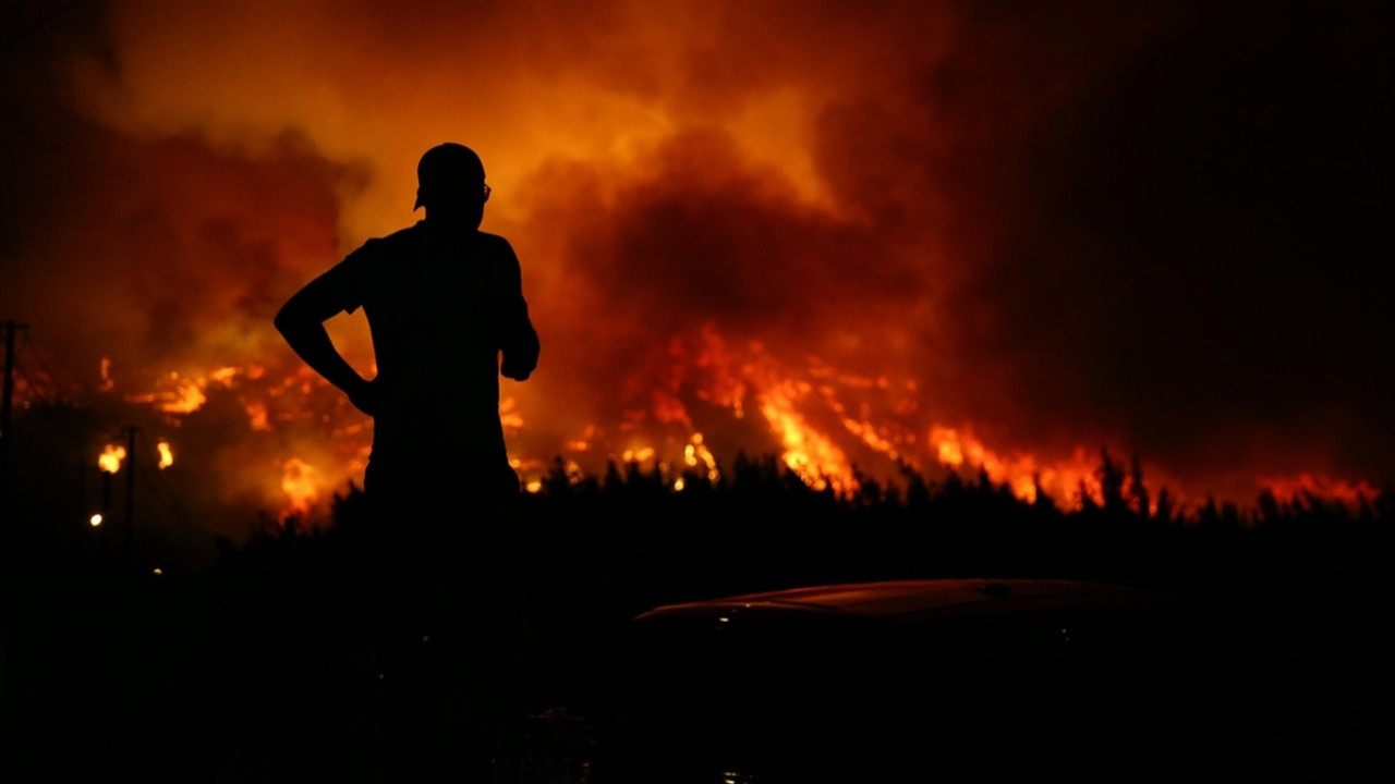 Bakan Yumaklı, orman yangınlarındaki son durumu paylaştı