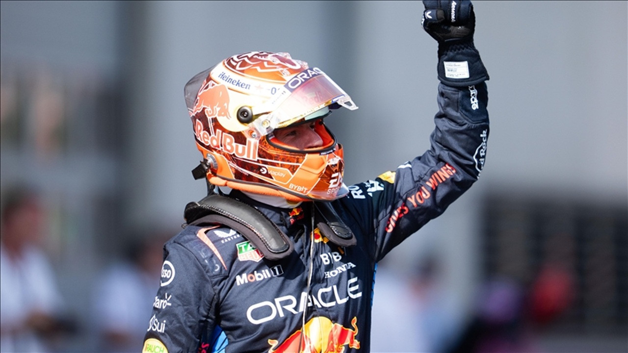 Formula 1 Singapur Grand Prix'sini Max Verstappen kazandı