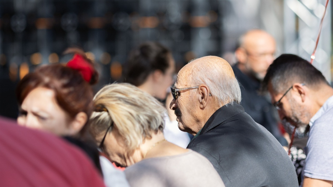 Almanya'da işgücü açığına yeni çözüm: Emeklilere ayda 2 bin euroya kadar vergi muafiyeti