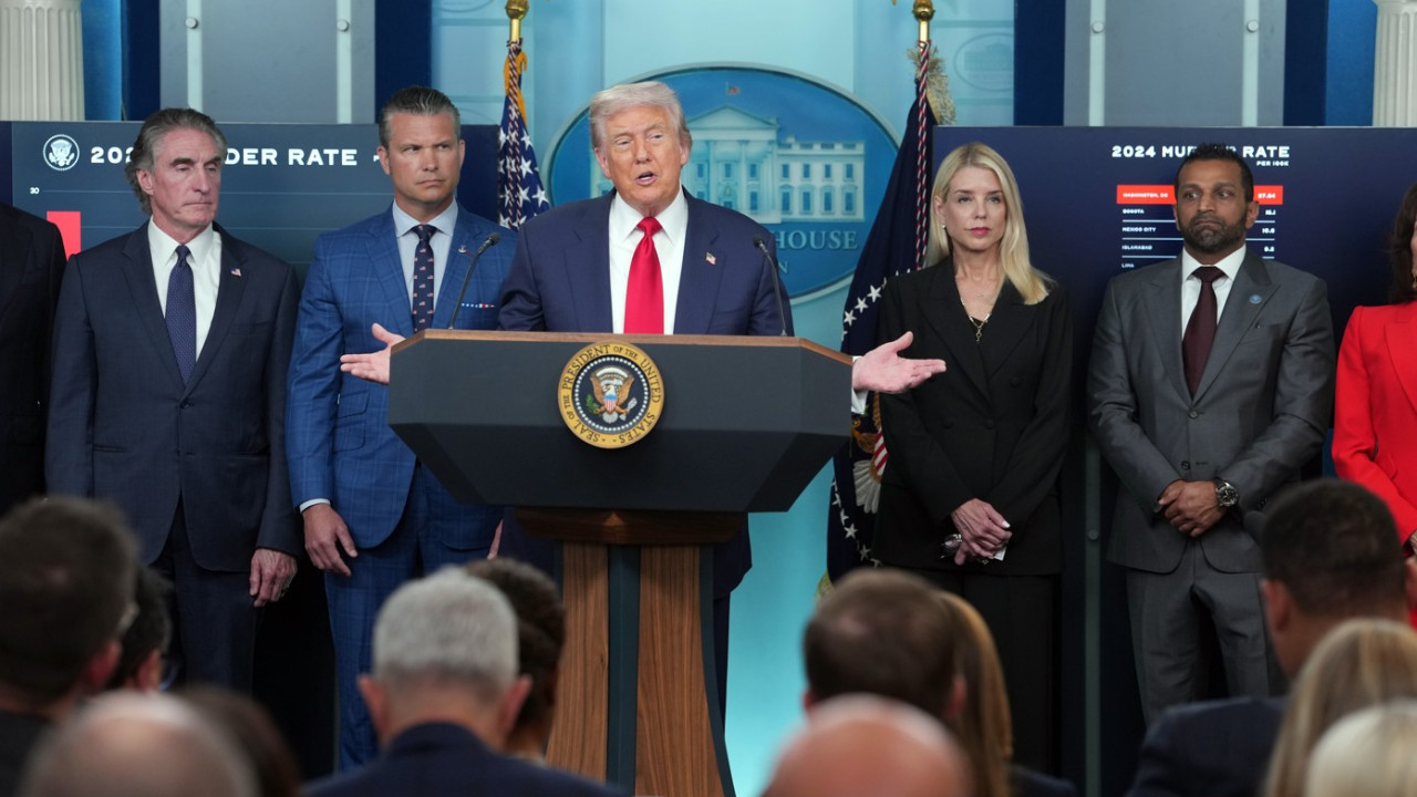 Trump emri verdi: Ulusal Muhafızlar 'suç ve evsizlikle mücadele için' Washington DC sokaklarına iniyor