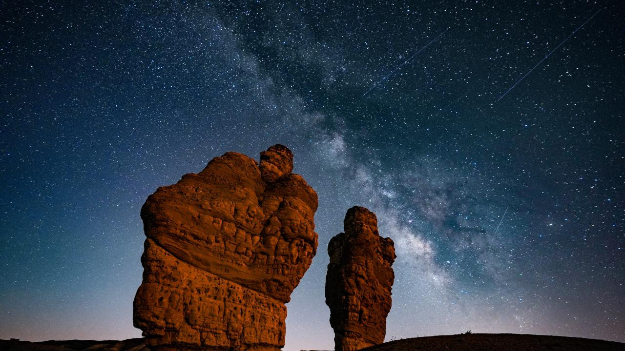 Türkiye’nin üzerinde yıldız yağmuru: Perseid meteor yağmurundan nefes kesen kareler