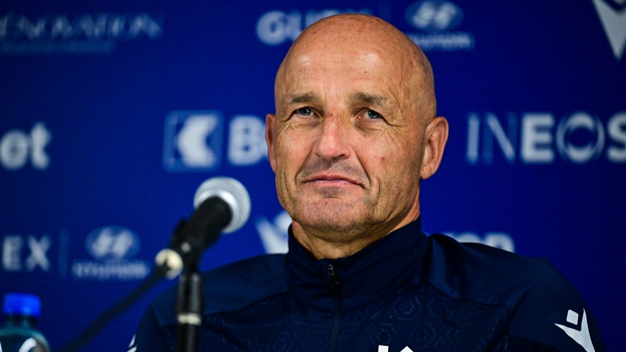 Lausanne Teknik Direktörü Zeidler: Beşiktaş iyi takım ama yarınki maç için korkmuyoruz