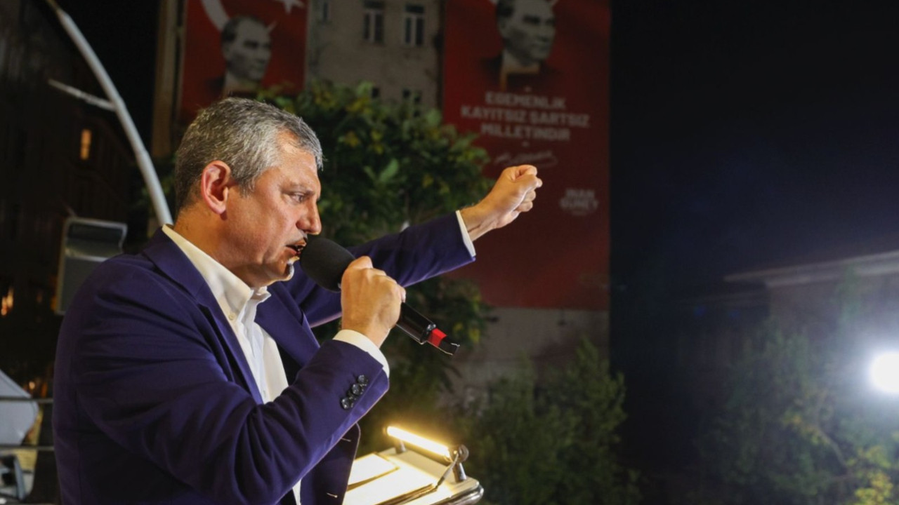 Özgür Özel: Gürsel Tekin ihraç edildi, Özgür Çelik görevinin başında