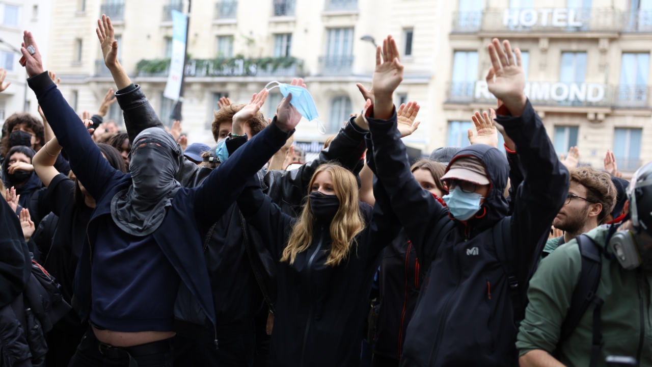 Paris savaş alanı, 295 kişi gözaltında: Fransa'da yeni Lecornu hükümetine tepki büyüyor