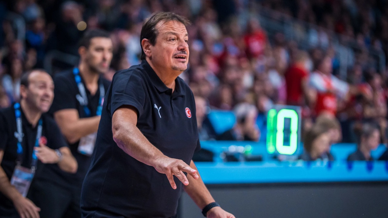 Ergin Ataman: Madalya bizi tatmin etmeyecek, şampiyonluğu istiyoruz