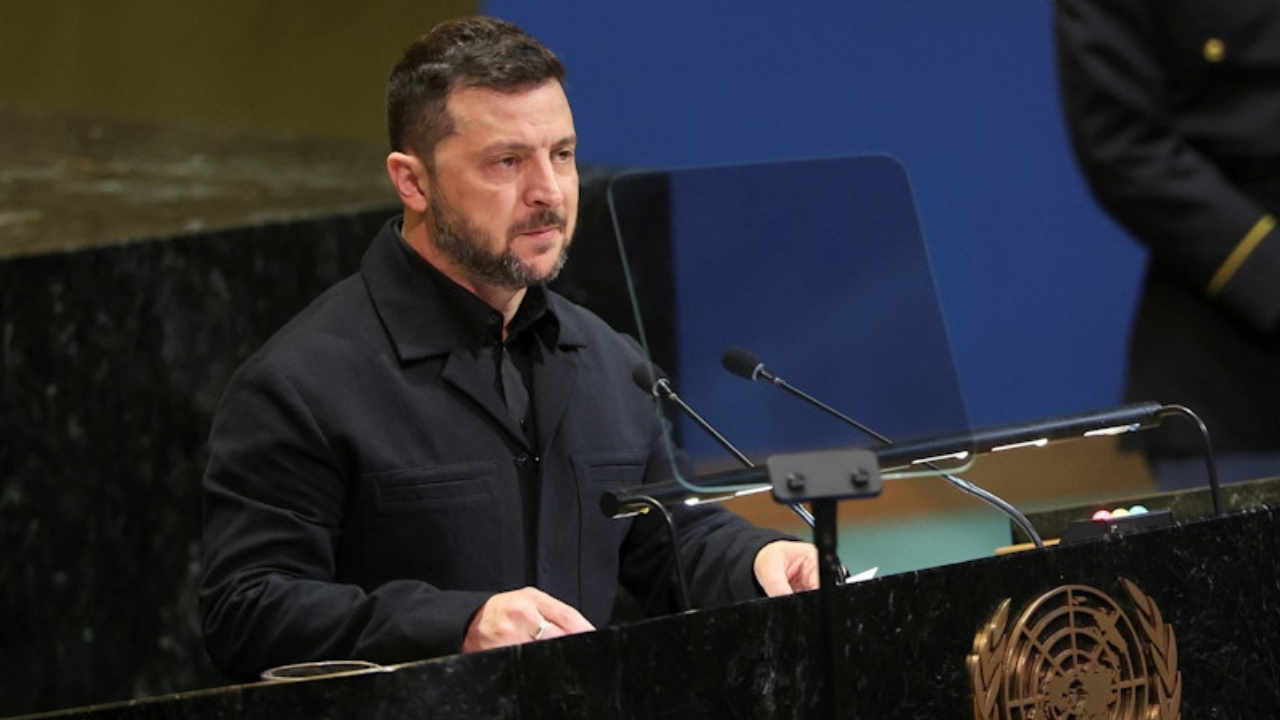 Zelensky: Uluslararası hukuk değil, silahlar kimin hayatta kalacağını belirliyor