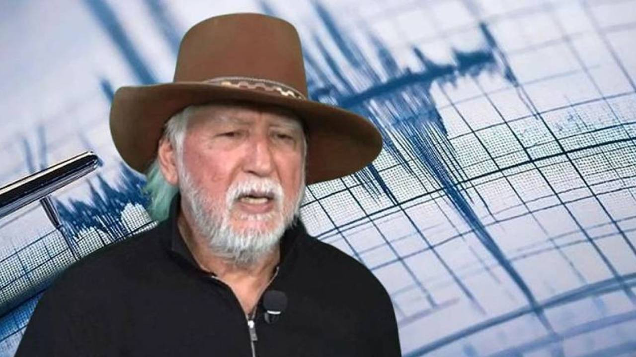 Şener Üşümezsoy'dan depreme dair ilk açıklama: 23 Nisan'ın devamı niteliğinde