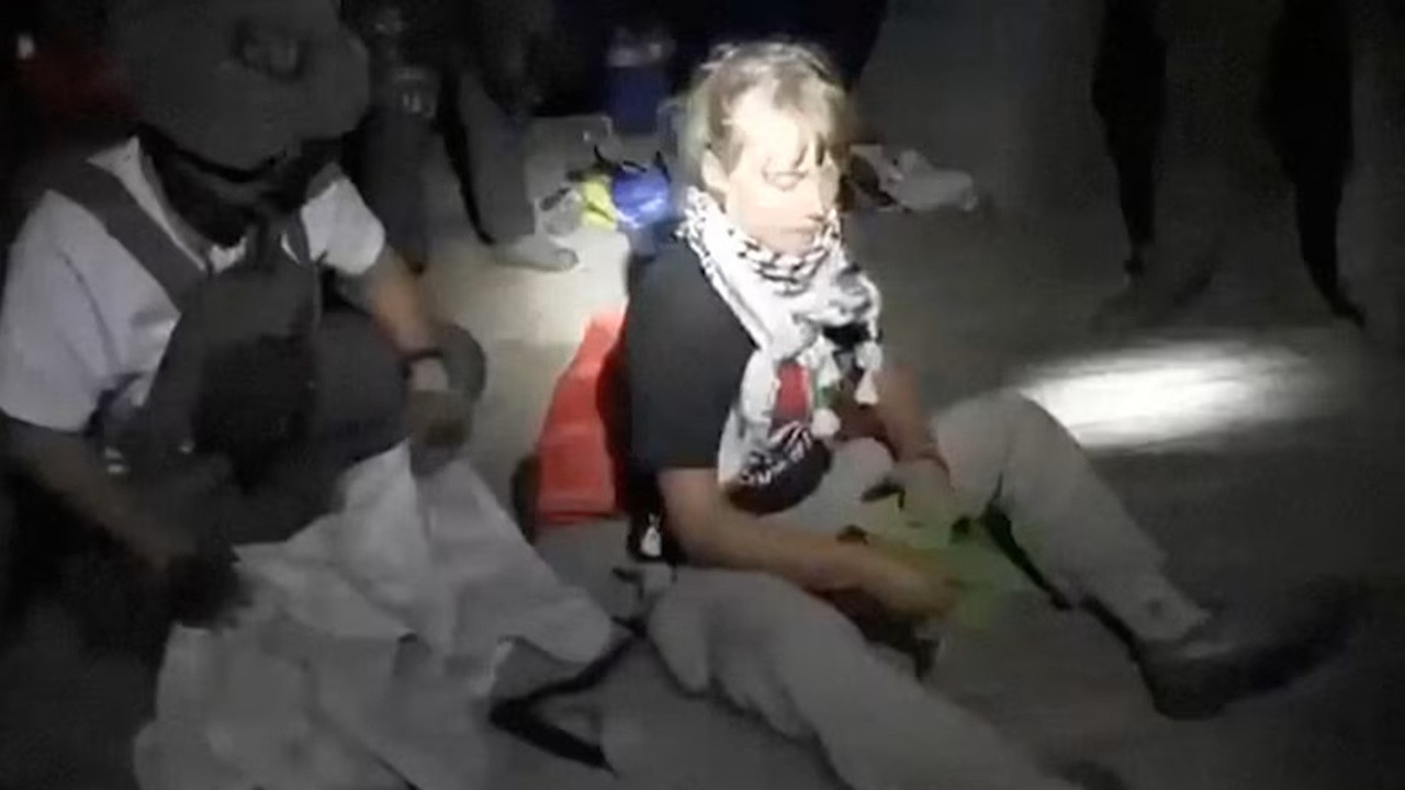 Sumud Filosu'nda yer alan gazeteci Çelik: Greta Thunberg'e çok ağır işkenceler yaptılar